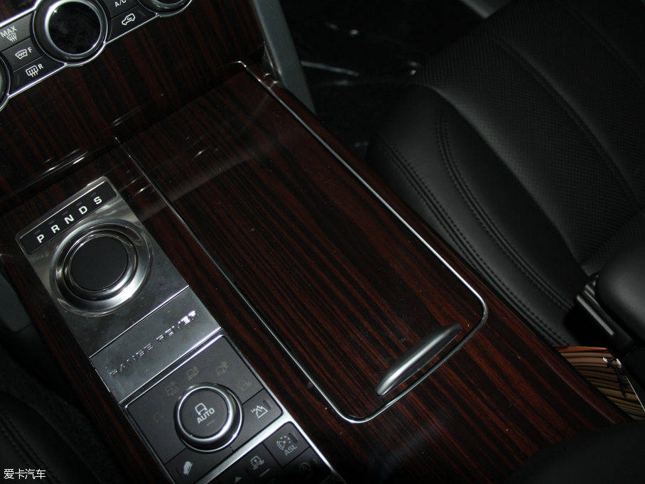 2016 3.0 V6 Vogue L