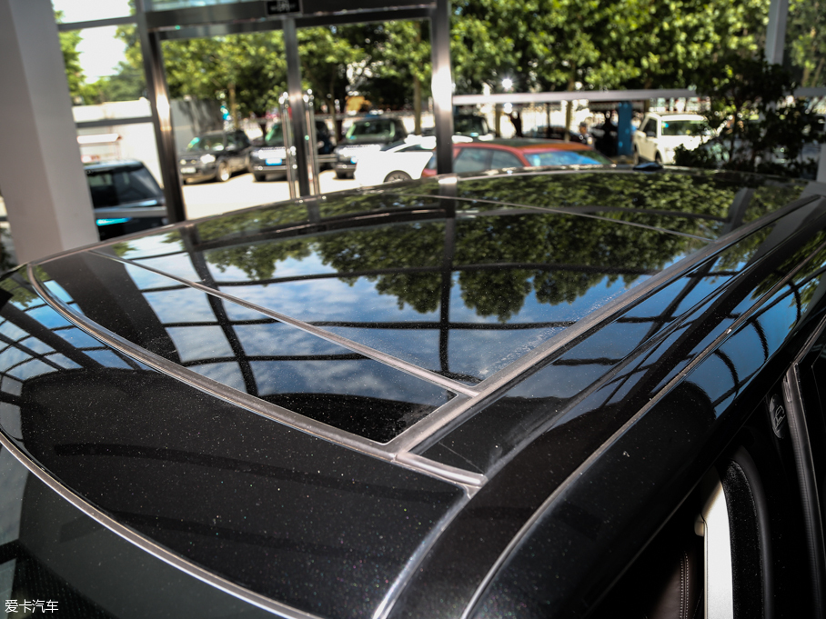 2016 3.0 V6 Vogue