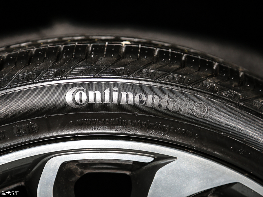 2016 3.0 V6 Vogue