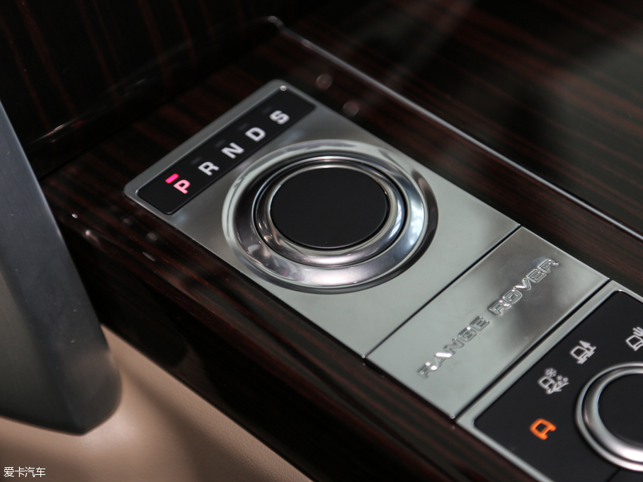 2016 3.0 V6 Vogue