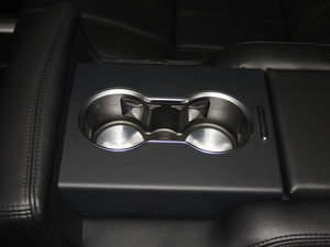 20163.0 V6 Vogue L g