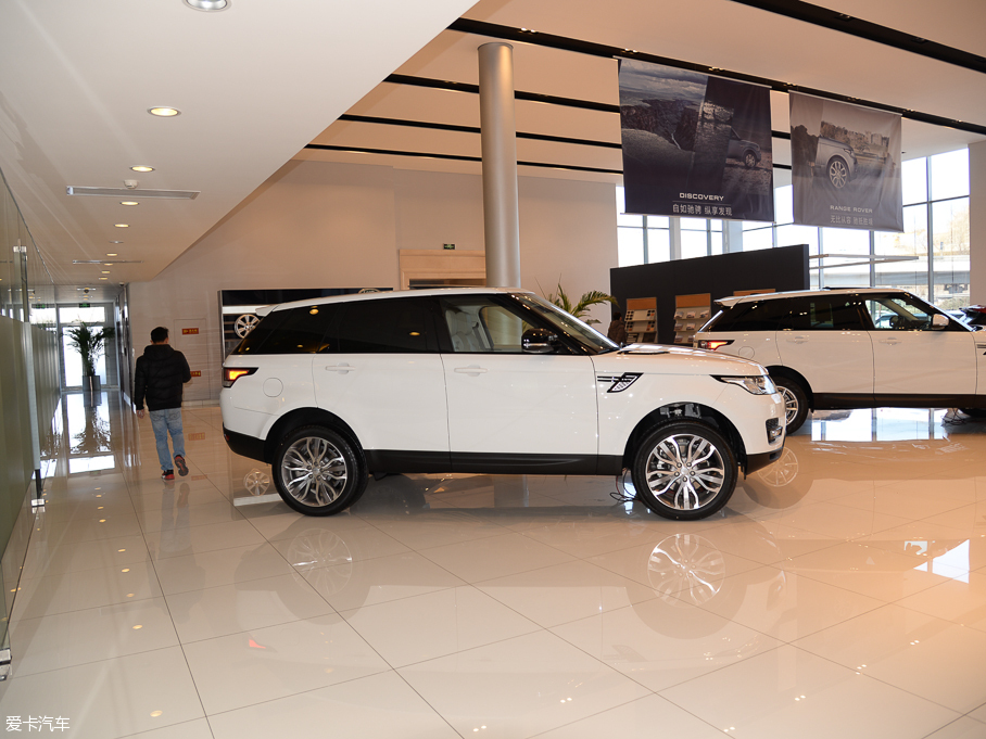 2016\ 3.0 V6 SC HSE Dyn