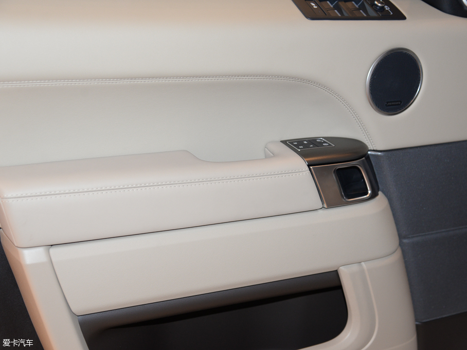 2016\ 3.0 V6 SC HSE Dyn