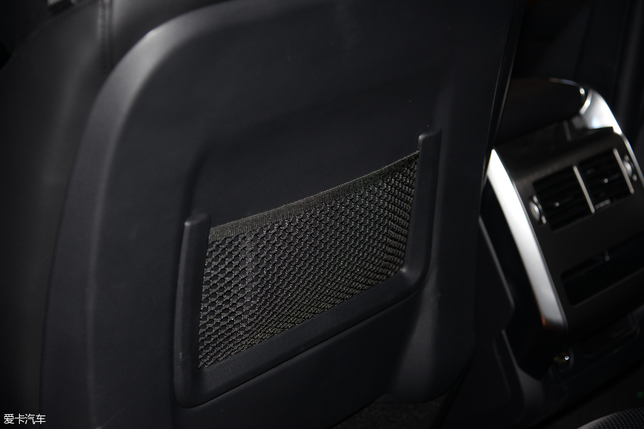 2016\ 3.0 V6 SC SE