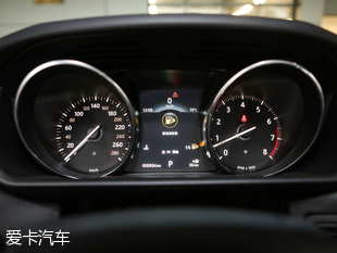 路虎(進口)2016款攬勝運動版