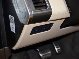 20163.0 V6 SC HSE Dyn g