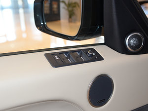 20163.0 V6 SC HSE Dyn {܇ƅ^	