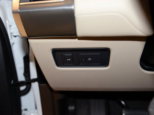 20163.0 V6 SC HSE Dyn п؅^