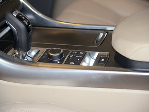 20163.0 V6 SC HSE Dyn п؅^