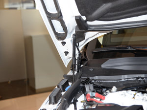 20163.0 V6 SC HSE Dyn 