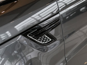 20163.0 V6 SC HSE Dyn ^