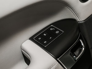 20163.0 V6 SC HSE Dyn g