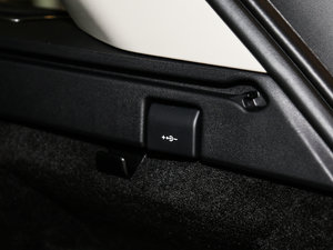 20163.0 V6 SC HSE Dyn g