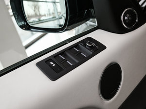 20163.0 V6 SC HSE Dyn {܇ƅ^(q)	