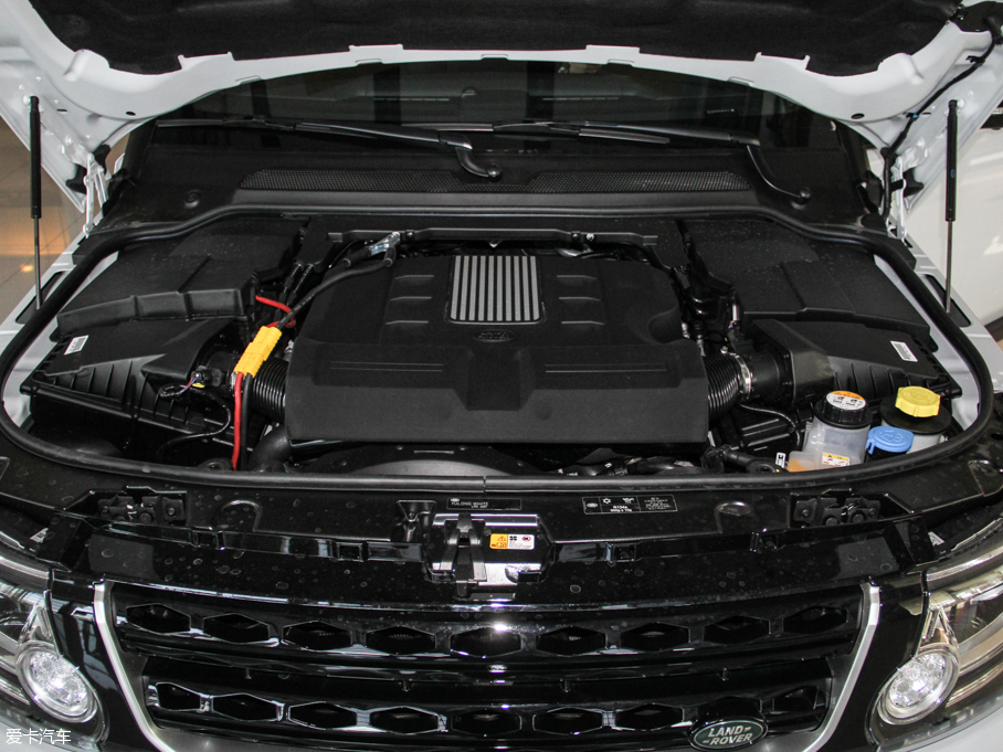 2016 Ĵ 3.0 V6 SC 