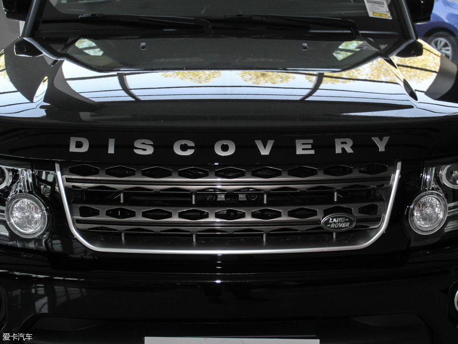 2016lF Ĵ 3.0 V6 SC ׺ڵذ SE