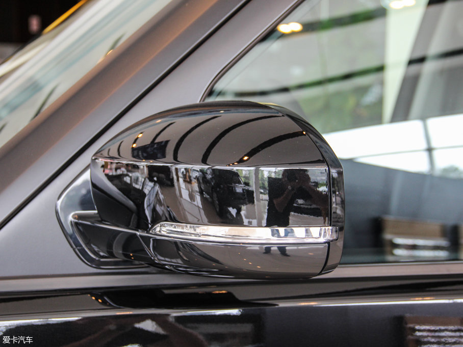 2016lF Ĵ 3.0 V6 HSE