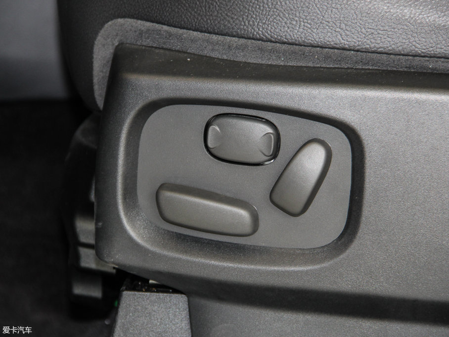 2016l(f)F(xin) Ĵ 3.0 V6 HSE