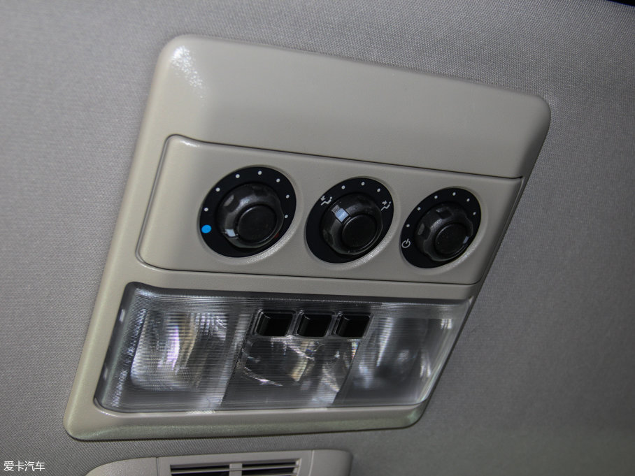 2016lF Ĵ 3.0 V6 HSE