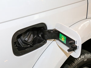 2016Ĵ 3.0 V6 SC ׺ڵذ HSE (x)(ji)^