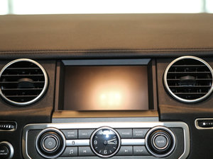 2016款第四代 3.0 V6 SC 曜黑典藏版 HSE 中控区