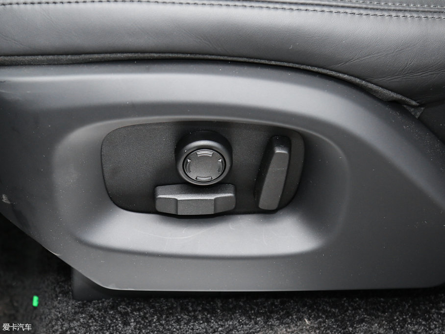 2017 3.0 V6 Vogue ˜S