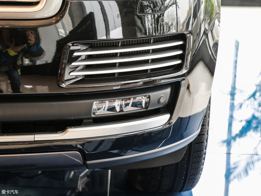 2017 3.0 V6 (chung)L(zhng)