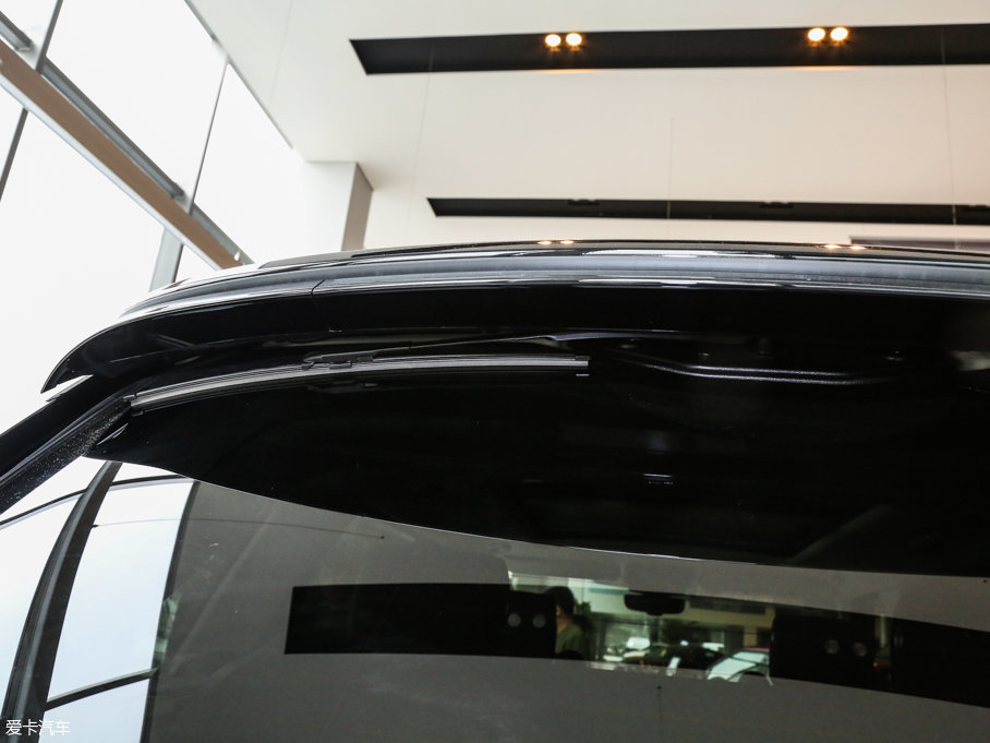 2017 3.0 V6 (chung)L