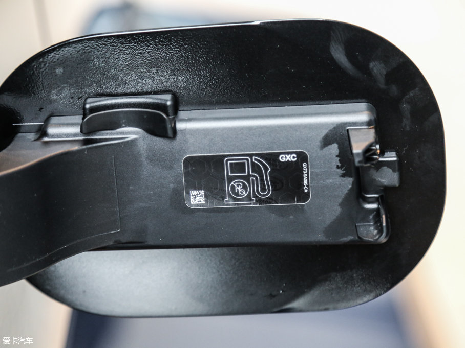 2017 3.0 V6 (chung)L(zhng)