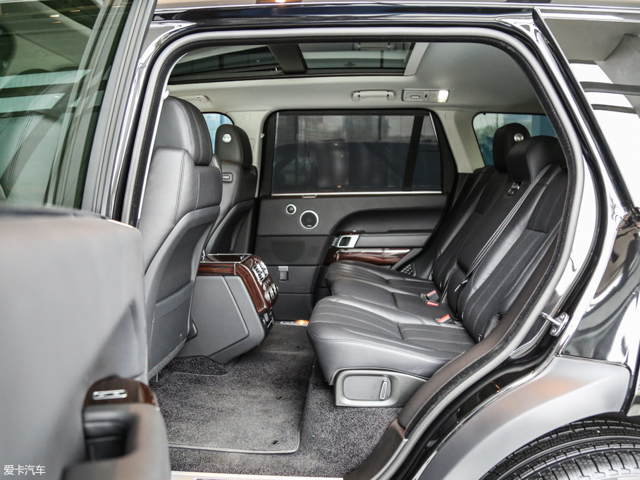 2017 3.0 V6 (chung)L