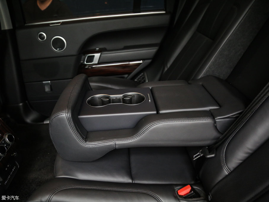 2017 3.0 V6 (chung)L