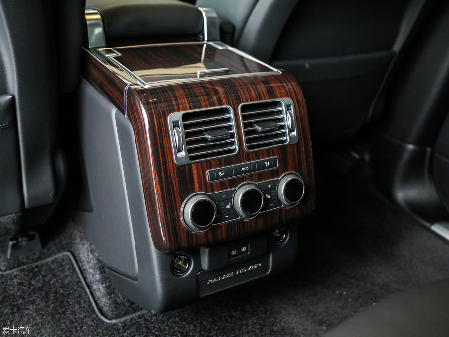 2017 3.0 V6 (chung)L