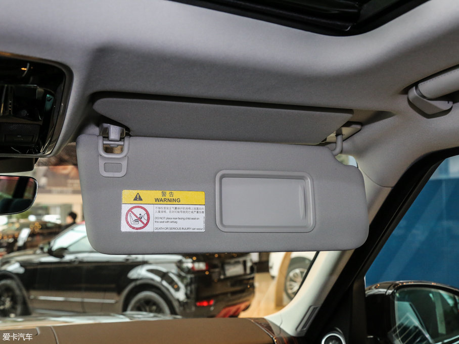 2017 3.0 V6 (chung)L(zhng)