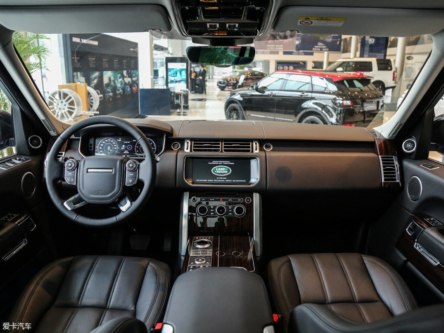 2017 3.0 V6 (chung)L(zhng)