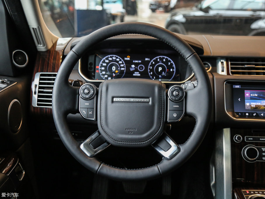 2017 3.0 V6 (chung)L