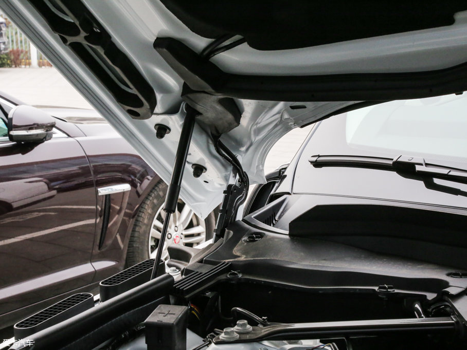 2017 3.0 V6 Vogue ˜S