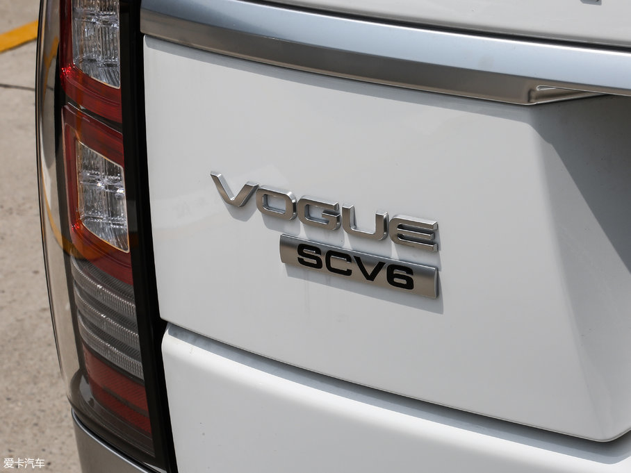 2017 3.0 V6 Vogue L