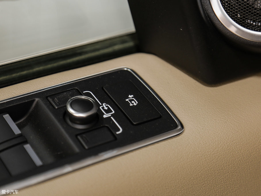 2017 3.0 V6 Vogue L