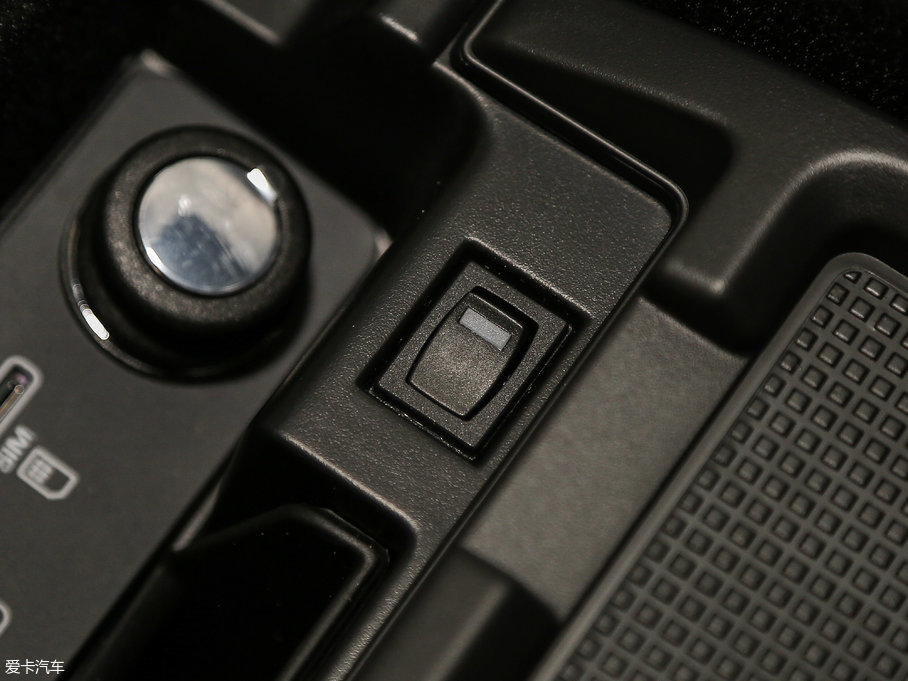 2017 3.0 V6 Vogue L