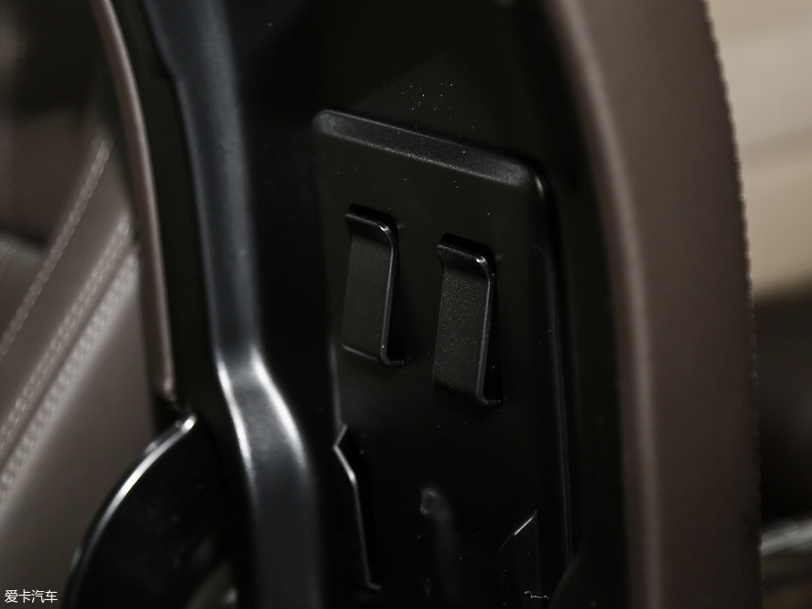 2017 3.0 V6 Vogue L