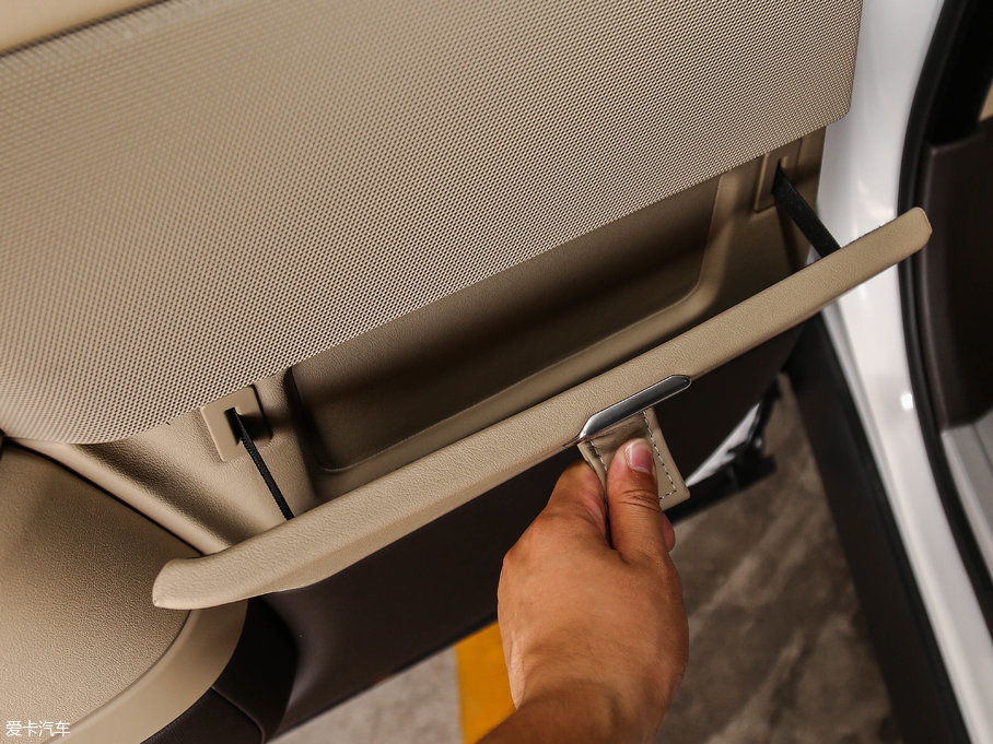 2017 3.0 V6 Vogue L