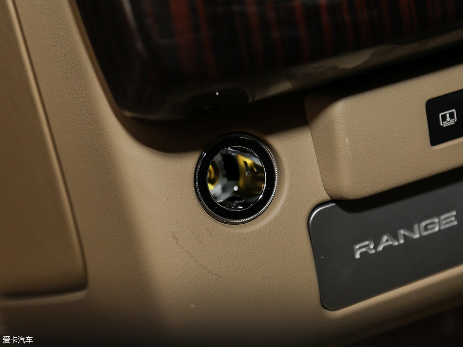 2017 3.0 V6 Vogue L