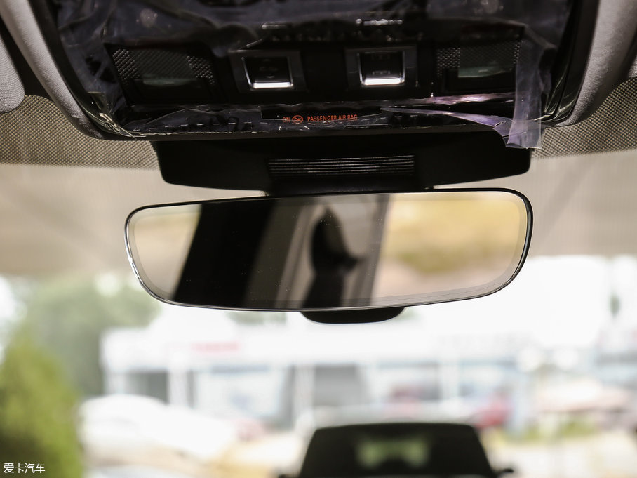 2017 3.0 V6 Vogue L