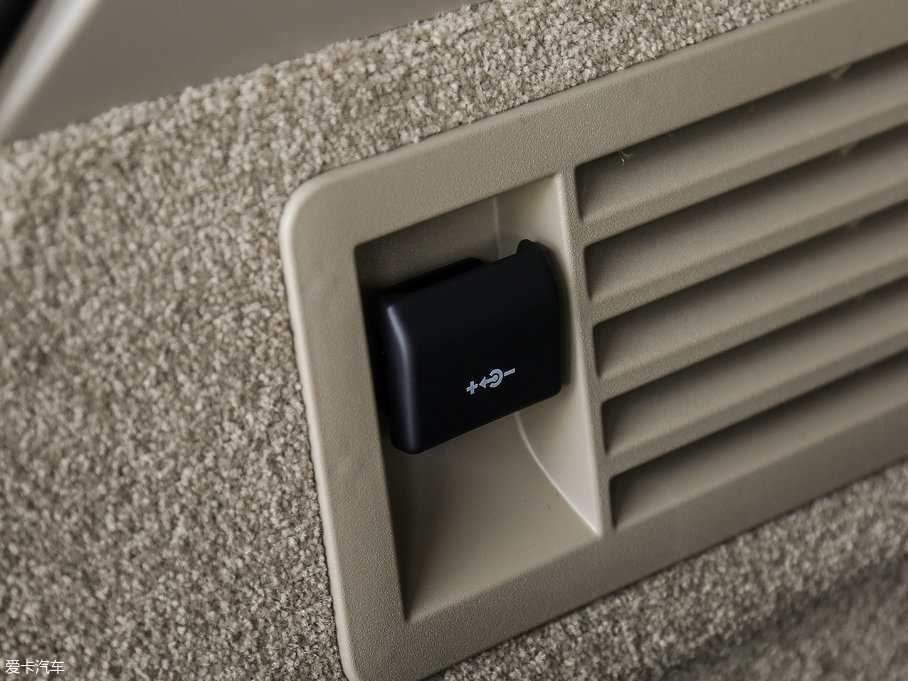 2017 3.0 V6 Vogue L