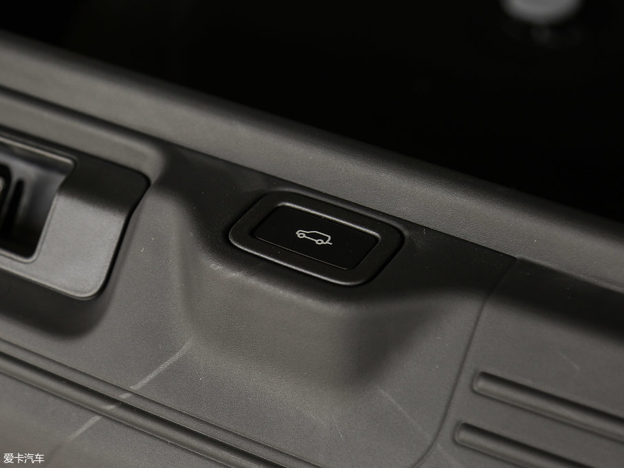 2017 3.0 V6 Vogue L