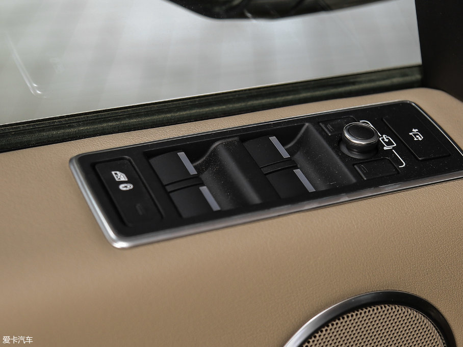 2017 3.0 V6 Vogue L