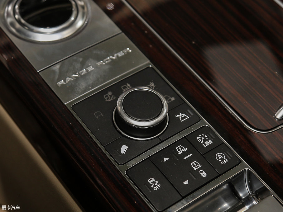 2017 3.0 V6 Vogue L