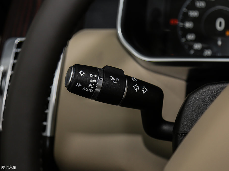 2017 3.0 V6 Vogue L(zhng)