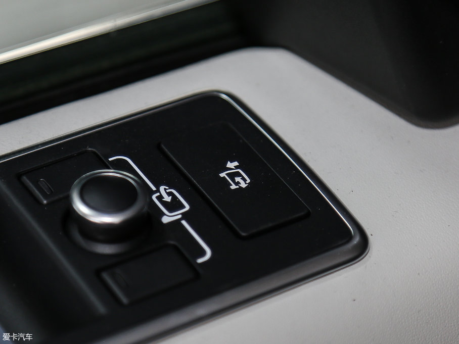 2017 3.0 V6 焓(chung)L