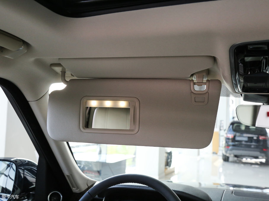 2017 3.0 V6 Vogue L